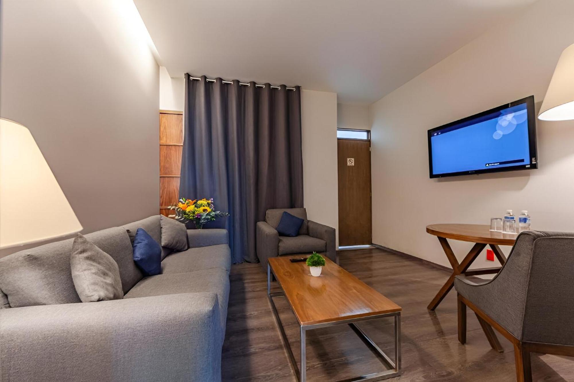 Suites Del Angel Mexico City Luaran gambar